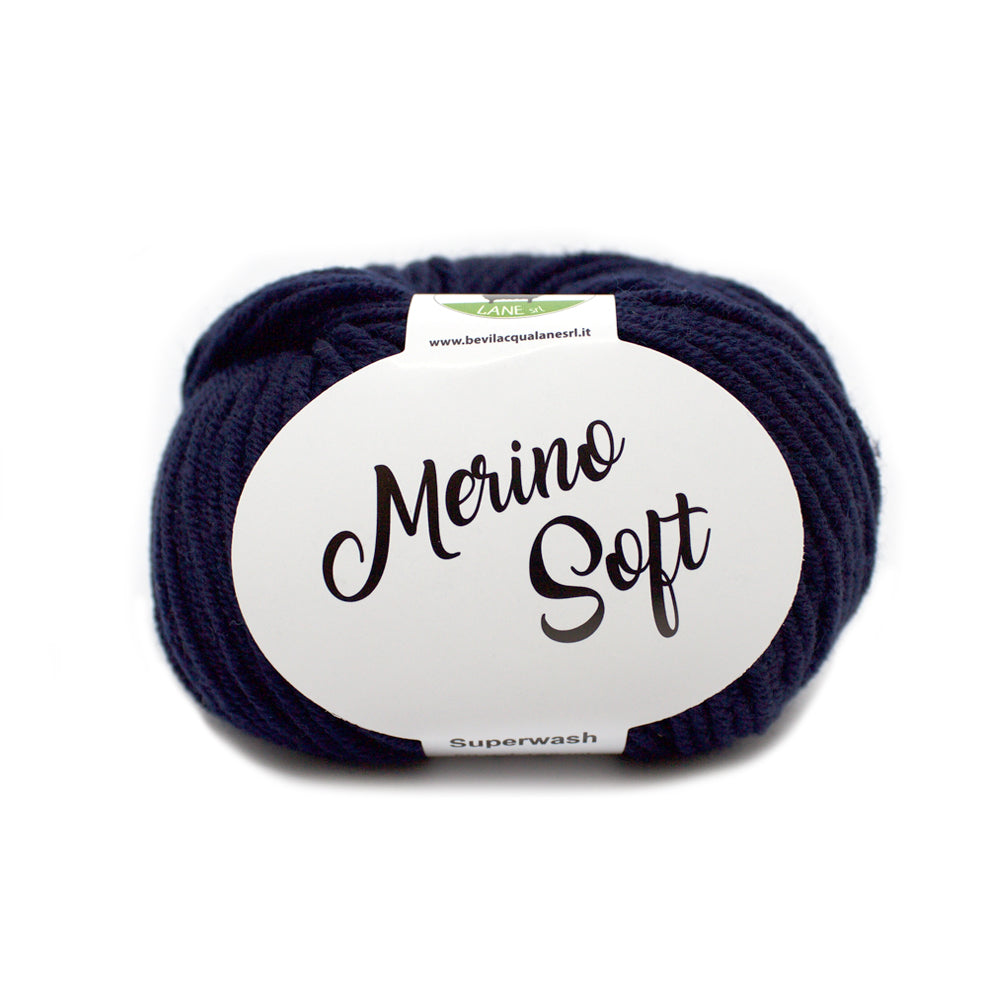 filato lana merino extra fine colore Blu 4