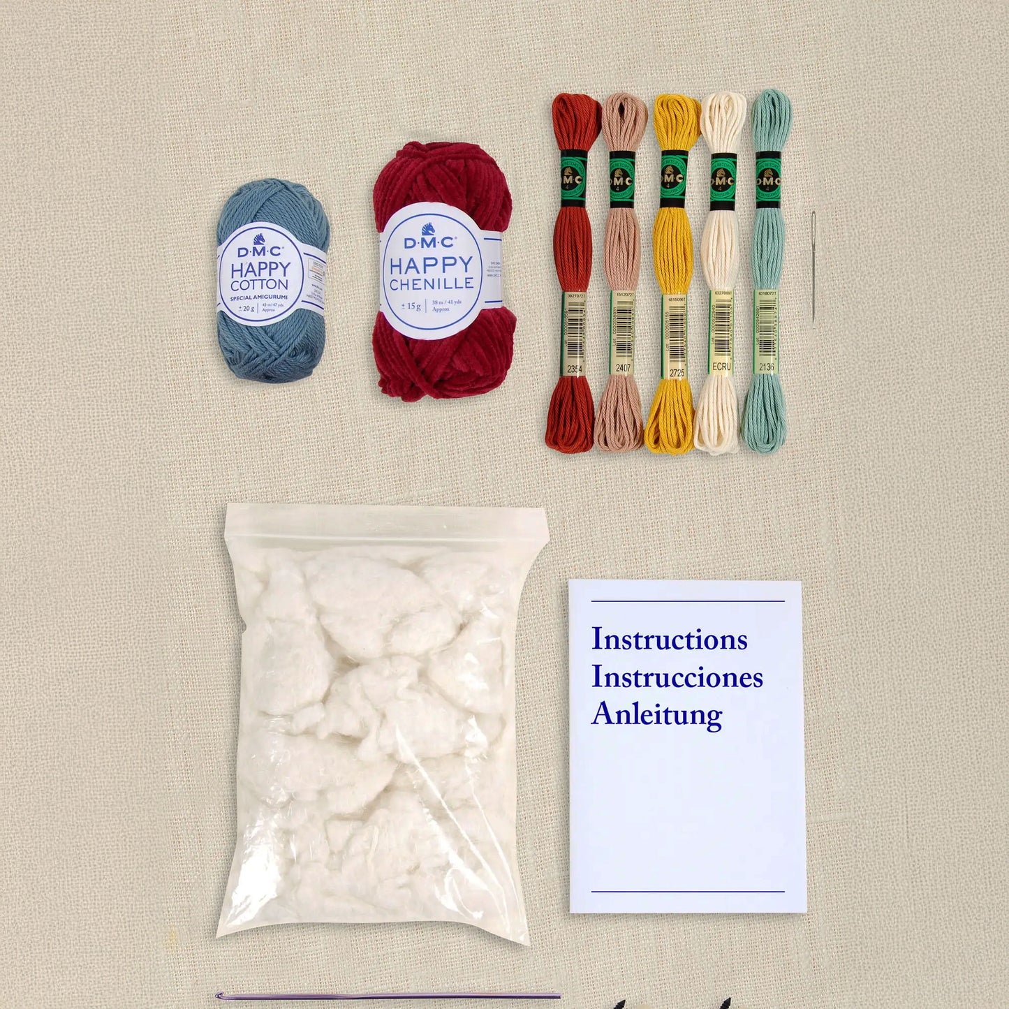 Contenuto kit DMC Happy Cotton, Happy Chenille, imbottitura e accessori